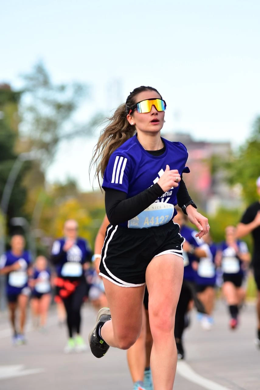 Nutrición deportiva para mejorar rendimiento y recuperación